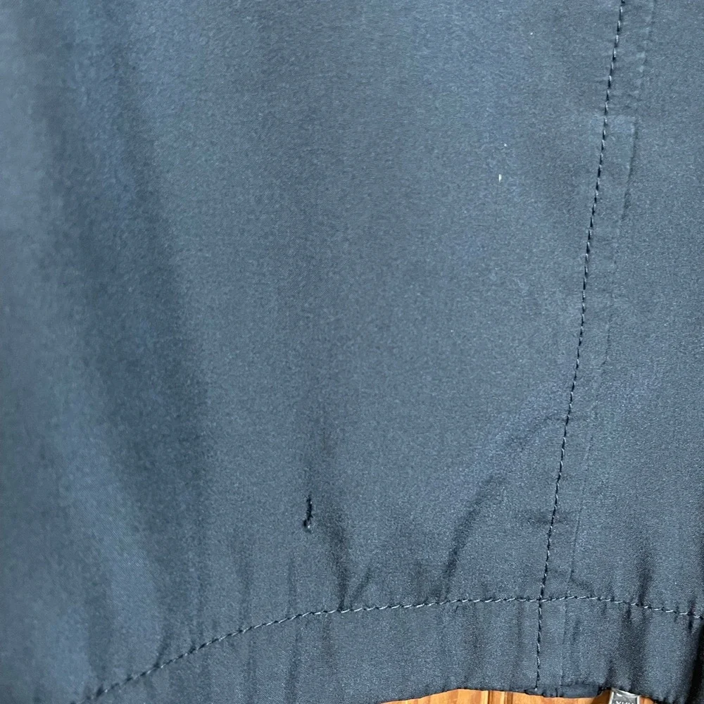 ⭐️Banana Republic Mens Medium Black Soft Shell Polyester Jacket mark on back